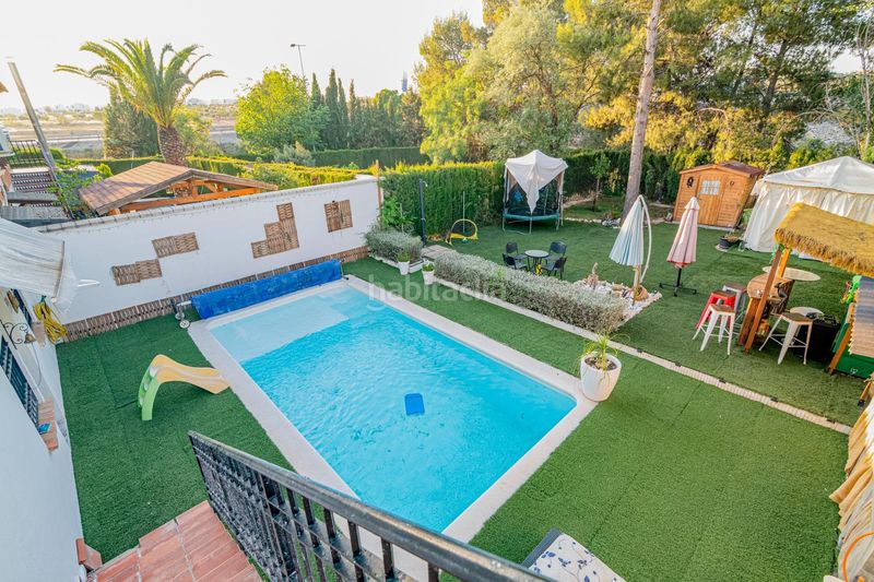 Foto c7b7d3c3-edd6-4f13-8a23-1171dcfdeb9d. Xalet amb calefacció aparcament piscina a Peligros