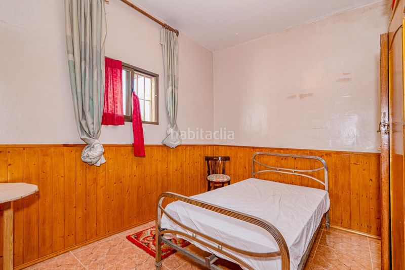 Foto 0827bf37-2383-4f4e-8101-4310a4d8fde9. Casa amb aparcament a Ambroz Vegas del Genil