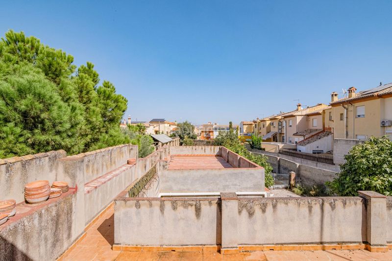 Foto 888ab90d-a4bd-4c57-8e3d-c176f191cfe2. Casa amb aparcament a Ambroz Vegas del Genil