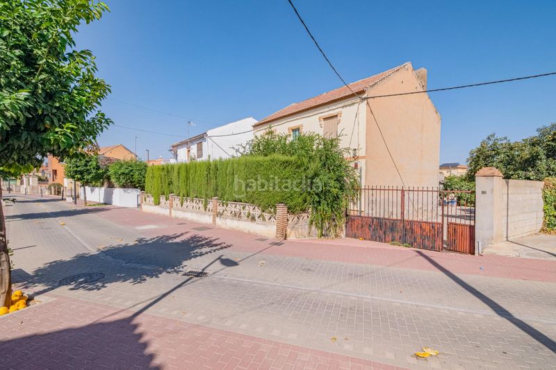 Foto feda5b7a-10f5-4411-9e51-f840ba2978eb. Casa amb aparcament a Ambroz Vegas del Genil