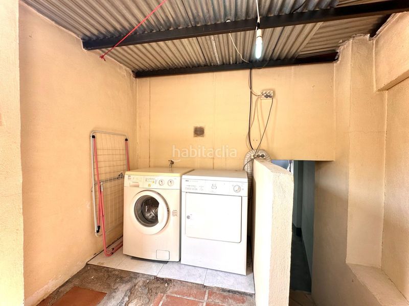 Foto c12939e2-724f-47c9-af24-58d2737f79d9. Casa adossada amb calefacció aparcament a Huétor Vega