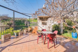 Maison à Molvízar. Vivienda con impresionantes vistas en molvízar