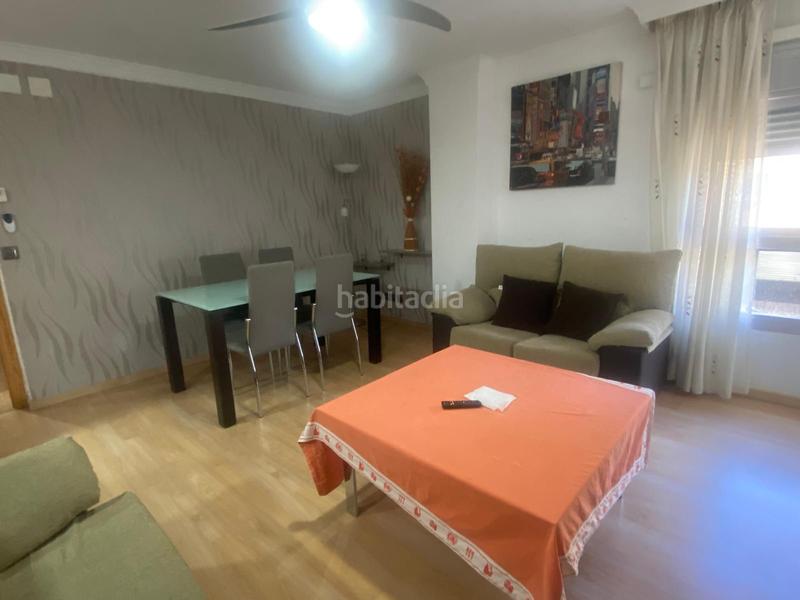 Foto ae0700de-3d3a-4635-8819-358fb20dd31f. Piso en calle emilia pardo bazán 8 piso junto a la junta andalucia en Granada