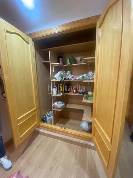 Foto c9711447-d49c-4bcd-903a-197ffb3f3cb5. Piso en calle emilia pardo bazán 8 piso junto a la junta andalucia en Granada