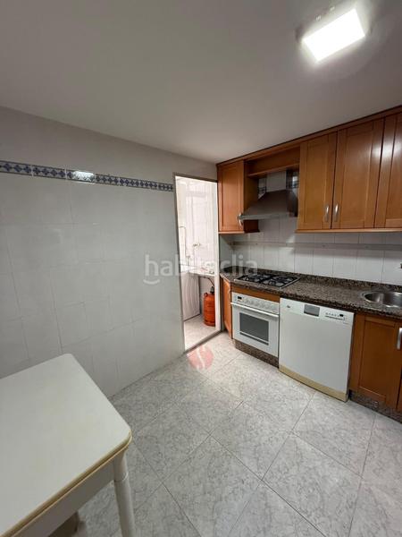 Foto 94a7a817-def9-469c-9fa1-f6c35a60b1b9. Rent flat with heating in San Ildefonso Granada