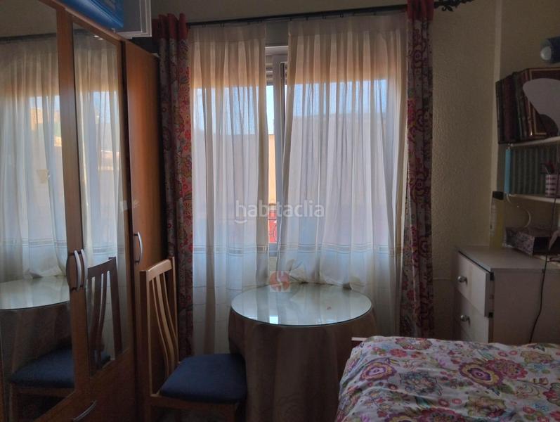 Foto 98a670dd-6f45-4215-af86-f67cce47b7c0. Piso ocasion zaidin en Barrio de Zaidín Granada