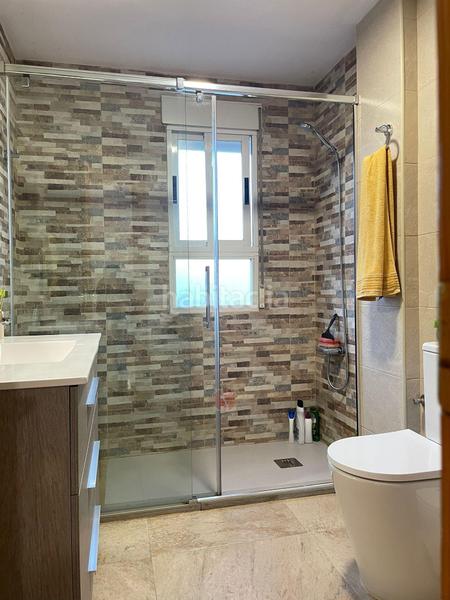 Foto 832497b0-1ffb-4ca4-acbe-c1bdab7a97e6. Chalet with heating parking in San Francisco - El Chorrillo Gabias (Las)