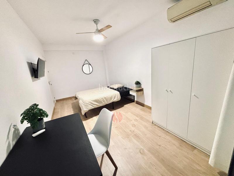 Foto b2710ea2-6939-482a-bac4-c43fd86f9313. Appartement avec chauffage dans San Ildefonso Granada