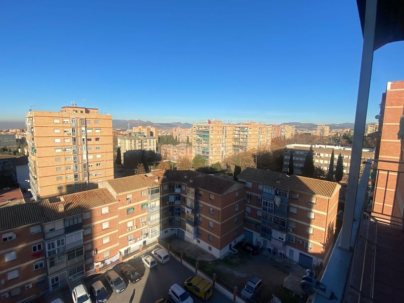 Foto ee3b8590-3592-49a0-8a4c-69065b0a7ff9. Pis a Campo Verde Granada