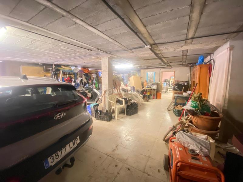 Foto e3b3afdc-af60-4be3-a99c-e8f6df121113. Casa pareada casa con negocio en Padul