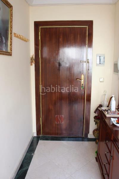 Foto b6d7e8bd-2b57-4795-9f44-734a484640cc. Ático en calle estepona 6 atico junto virgen de las angustias y paseo del salon en Granada