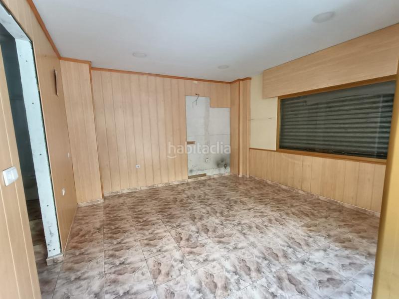 Foto 8dc34b8d-26bf-4a06-8f60-89673ed01141. Alquiler local comercial alquiler de local comercial en zona alhamar en Granada