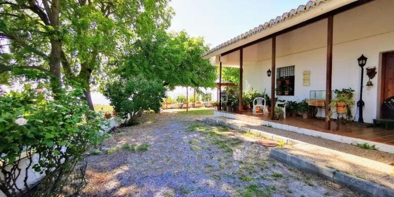 Foto 5520d3be-381f-4fb8-b8a7-61b52541458b. Casa amb calefacció piscina a Fargue Granada