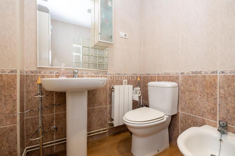 Foto dc66a526-c709-4f97-b10a-9cc67b3f0066. Maison avec chauffage parking dans Castaño - Mirasierra Granada