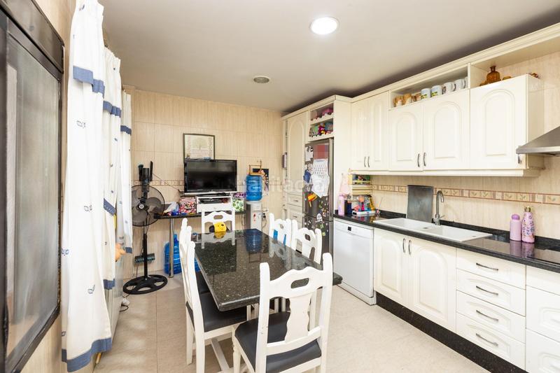 Foto f5a09746-ac1c-4198-9e27-06a93072b3f5. Maison avec chauffage parking dans Castaño - Mirasierra Granada