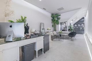 Locale commerciale  Del perro baja. Se vende espectacular espacio comercial reformado en el corazón