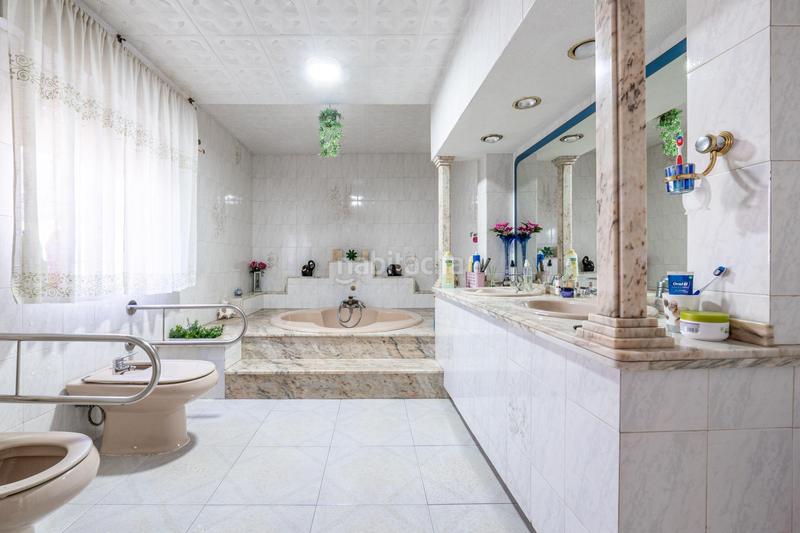 Foto 7920aab8-284b-4559-a7c3-5d6bb4287205. Local commercial dans Urbanizaciones Alhendín