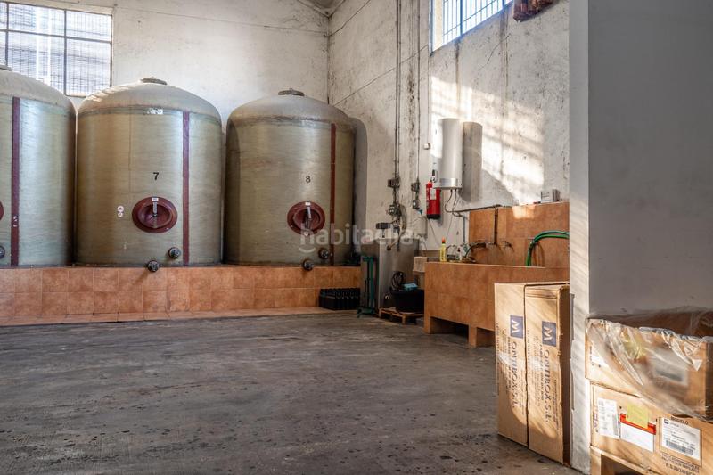 Foto ed265940-ef58-4dc7-9037-43de106dd570. Local commercial dans Urbanizaciones Alhendín