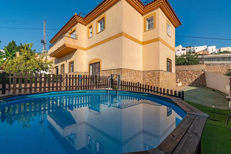 Foto 4783a7f8-6676-4af3-bf60-4fd6411639a8. Casa exclusivo chalet con impresionantes vistas al mar y la montaña. en Gualchos