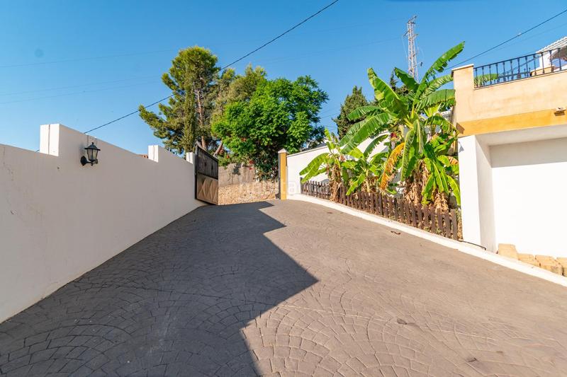 Foto f5f2fe77-c720-4cc4-bd84-81b3393e314e. Casa exclusivo chalet con impresionantes vistas al mar y la montaña. en Gualchos