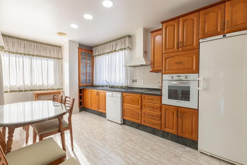 Foto 0ddadcf5-43d6-4446-98f5-b92ff0847eb3. Casa pareada amplio pareado en vega de granada tu nuevo hogar espera por ti en Jun