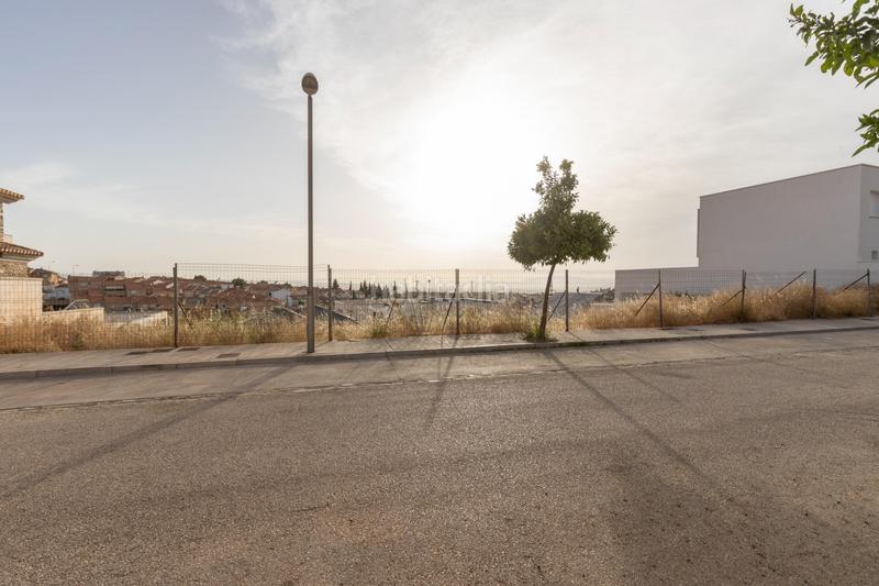 Foto e11cba49-8e53-421c-ba88-f02b96d8b728. Terrain résidentiel dans calle malvasía 7 dans Huétor Vega