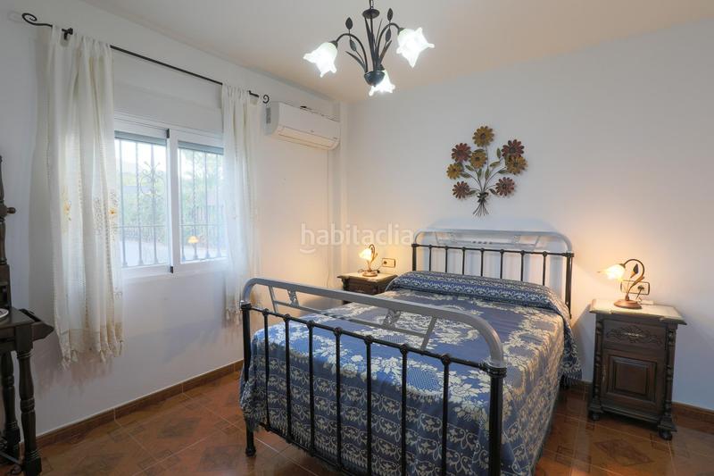 Foto 1b2d11ac-c2ab-437e-8bfb-368738cbdd0e. Casa amb aparcament a Albuñuelas