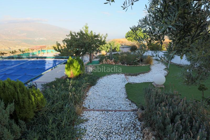 Foto 3407fc04-7ced-48a6-b7ee-b43a2cc1d771. Casa amb aparcament a Albuñuelas