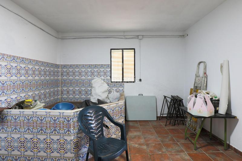 Foto c639d88c-f4aa-431c-ac69-e8b27470b6e1. Casa amb aparcament a Albuñuelas