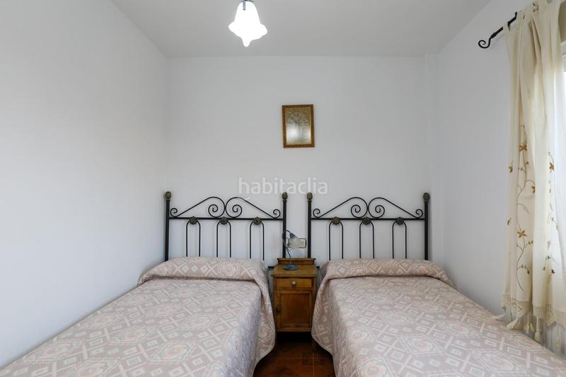 Foto d53ec347-bfb5-4ac8-bde2-57331f0a4052. Casa amb aparcament a Albuñuelas