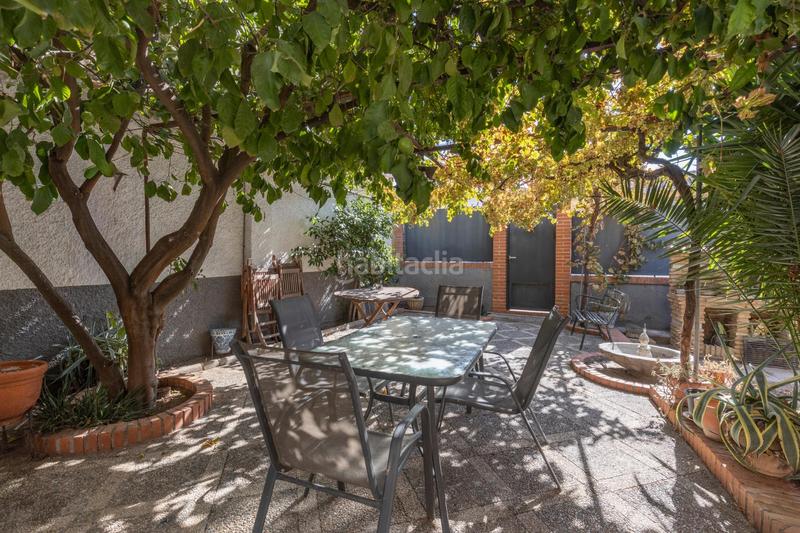 Foto 39b3eb67-29b7-4240-b340-c6fbf2ff9f69. Chalet con riscaldamento parcheggio in La Zubia Ciudad Zubia (La)