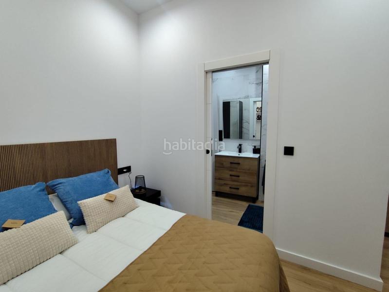 Foto 1f16d284-6515-4f1e-a7cb-6af9104f8cf4. Alquiler apartamento moderno apartamento en alquiler en zona parque del genilneptunoarabial en Granada