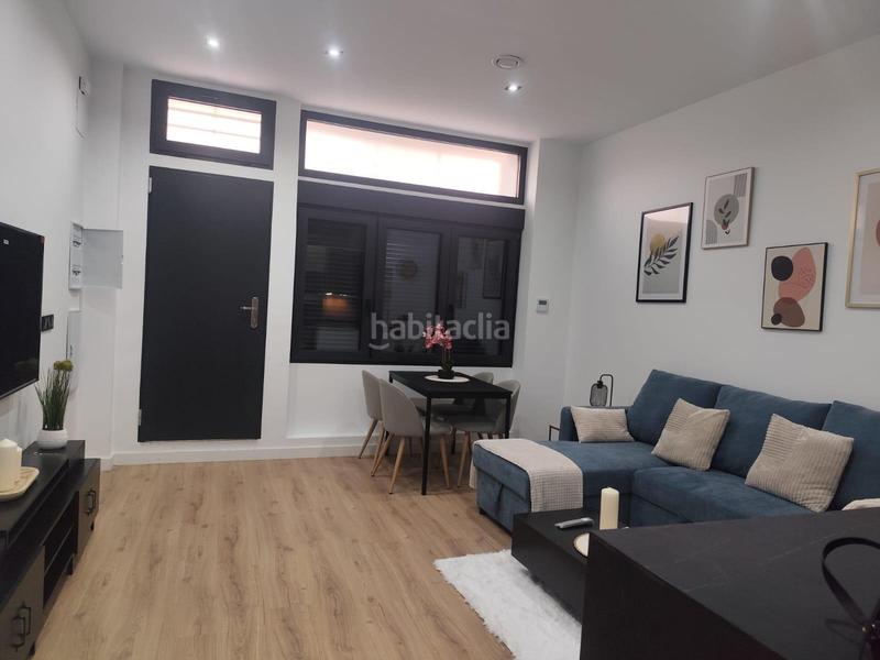 Foto 62e893e9-9d92-4b0a-a7cc-07ac7b2ff3b9. Alquiler apartamento moderno apartamento en alquiler en zona parque del genilneptunoarabial en Granada