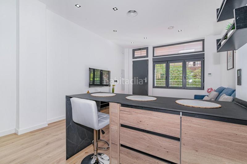 Foto 85186999-b696-4ffb-9340-93aa88955ead. Alquiler apartamento moderno apartamento en alquiler en zona parque del genilneptunoarabial en Granada