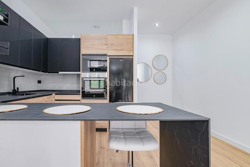 Foto ebc74f69-9c95-405b-91f7-986baf70be42. Alquiler apartamento moderno apartamento en alquiler en zona parque del genilneptunoarabial en Granada