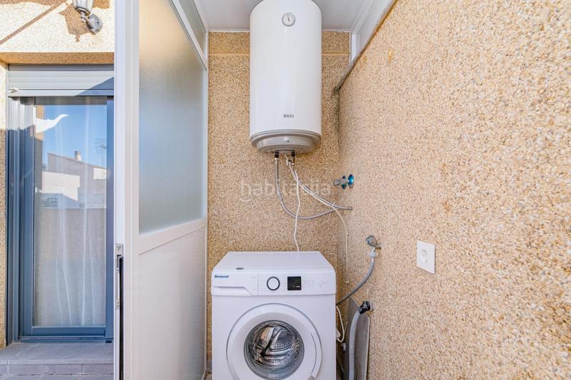 Foto b7f8c7fe-fdce-406f-82e2-6422843b973e. Attico con riscaldamento parcheggio in Las Tres Cruces Armilla