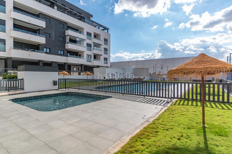 Foto 139ecc7c-d82a-4b83-85d1-ba451fe0279f. Pis amb calefacció aparcament piscina a San Miguel Armilla