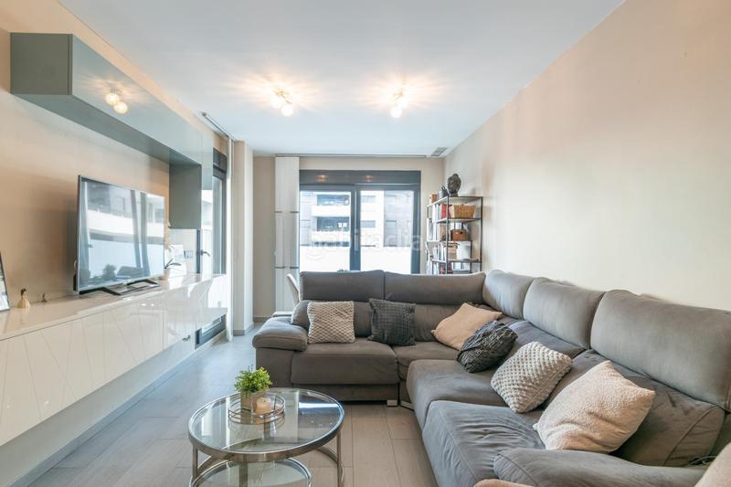 Foto 21807424-902d-4b0a-89bc-01805c3cbfd4. Pis amb calefacció aparcament piscina a San Miguel Armilla