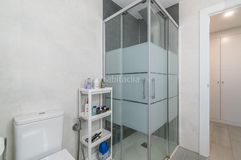 Foto 9c4e7222-aaf3-4ec7-bd01-516de0a09bea. Pis amb calefacció aparcament piscina a San Miguel Armilla