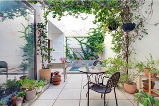 Reihenhaus in Rosaleda - Juventud. Espectacular casa en zona sanders