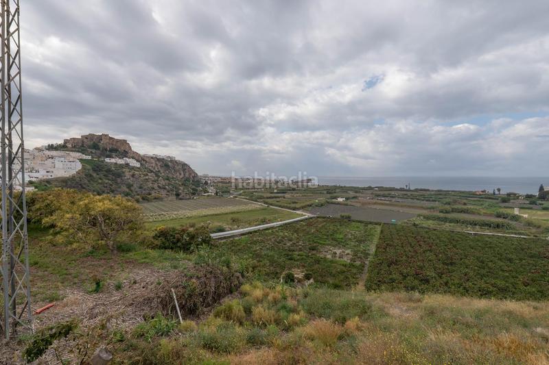 Foto bd79e9e0-2e1f-4ef3-8cc7-1322a1181e35. Terreny residencial a carretera malaga (cal) 74 a Salobreña