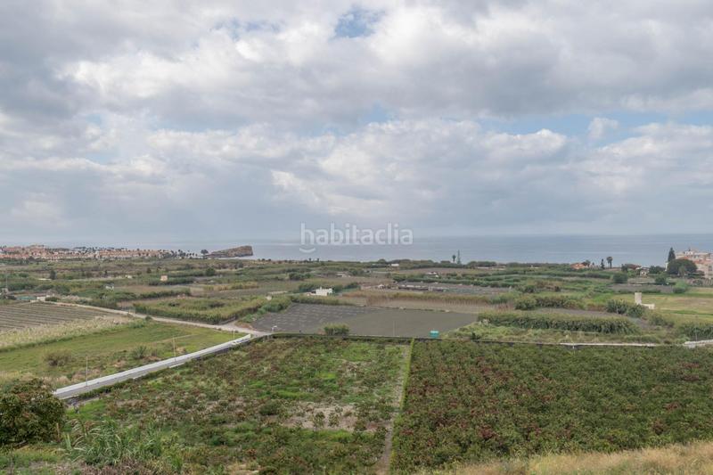 Foto d4d1ada0-9b69-40ed-b332-1a5157c8133d. Terreny residencial a carretera malaga (cal) 74 a Salobreña