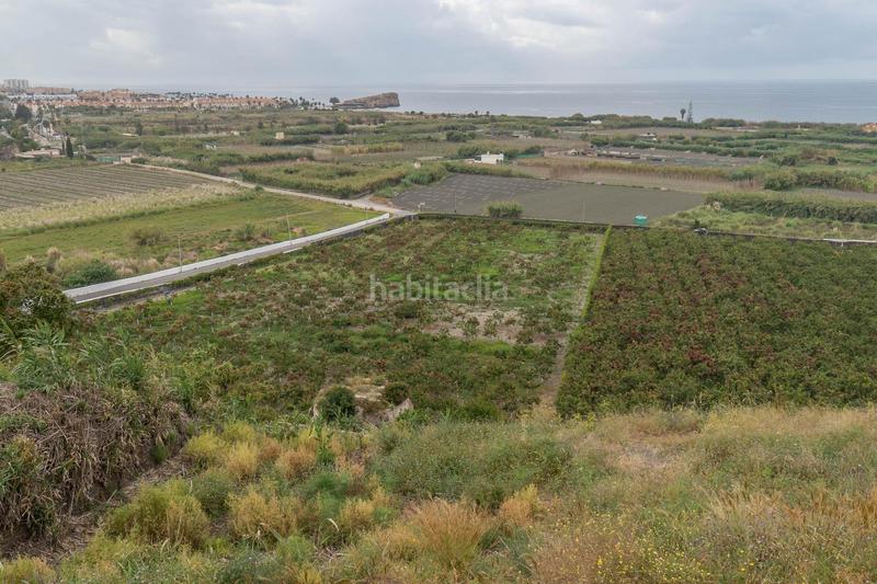 Foto f8fabc5d-7f26-4dd9-abc2-fec1c7e6fc82. Terreny residencial a carretera malaga (cal) 74 a Salobreña