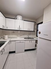 Flat in Calle Calle Gracia