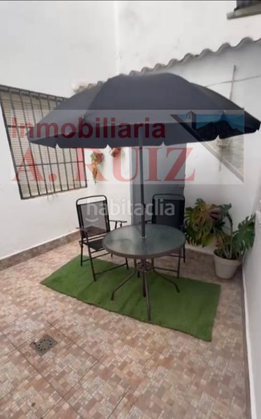 Foto c71a6a5a-c61f-4d9c-b012-e8bc738d0ec0. Pis amb xemeneia a Rute