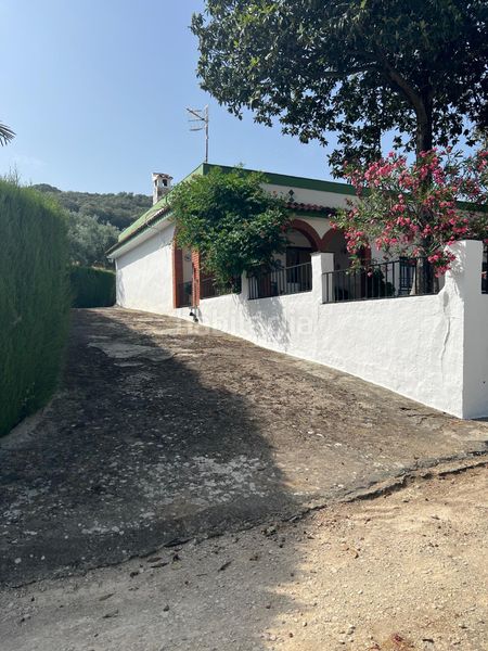 Foto 92f9c68b-323c-43c1-b257-60358c918586. Finca rústica a Cabra