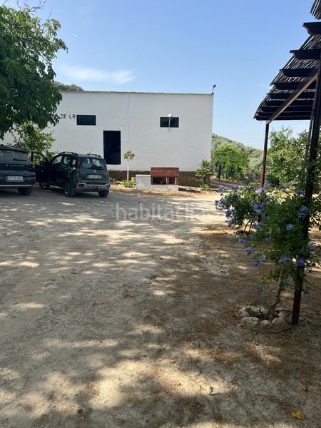 Foto ec775d53-8ae8-41e4-bbd8-e81867fc7c7e. Finca rústica a Cabra