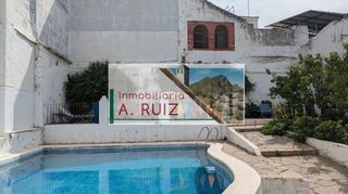 Casa in Priego de Córdoba. Casa señorial en el corazón de priego de córdoba