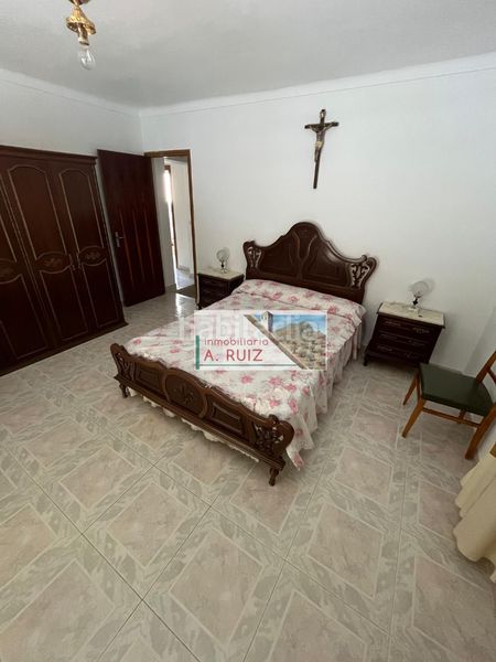 Foto 31da2dcd-8733-4a2c-8fe1-07e1701e5c69. Casa a Almedinilla