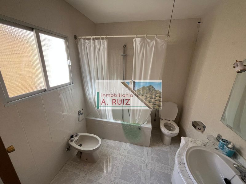 Foto ca422676-eb50-4fb0-89cd-2b8fd3b9b4ac. Casa a Almedinilla